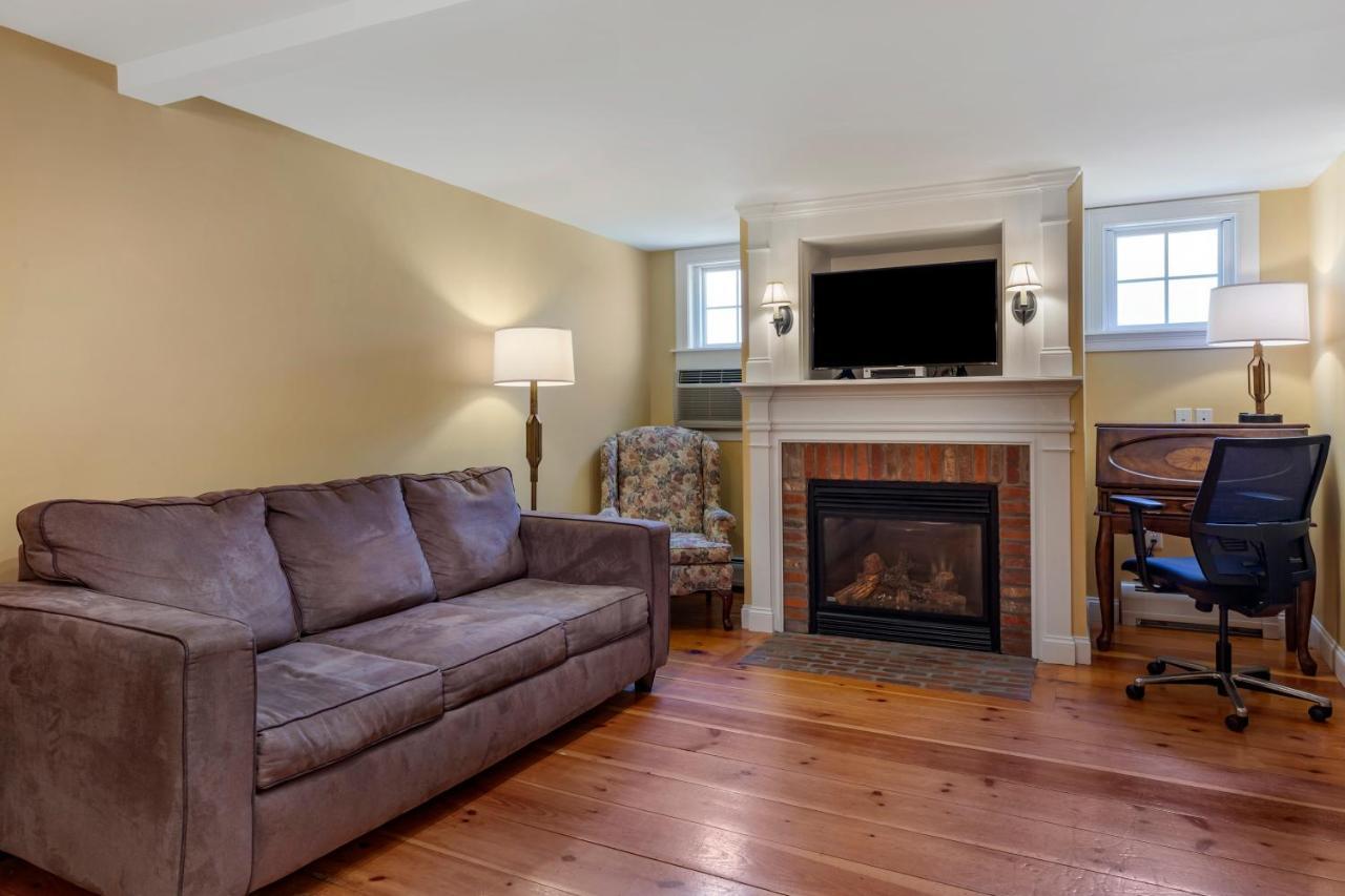 Essex Street Inn & Suites, Ascend Hotel Collection Newburyport Exteriör bild