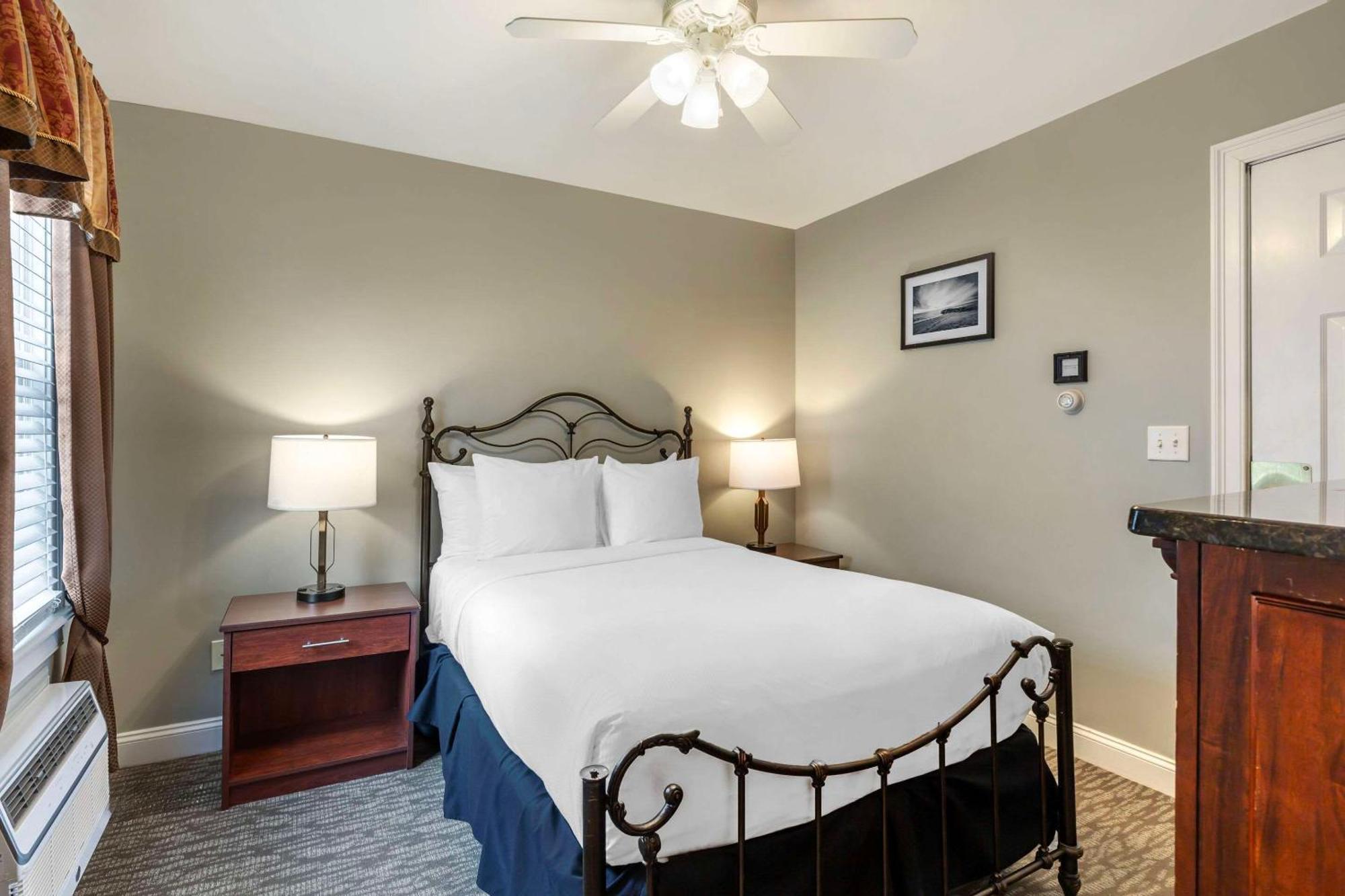 Essex Street Inn & Suites, Ascend Hotel Collection Newburyport Exteriör bild